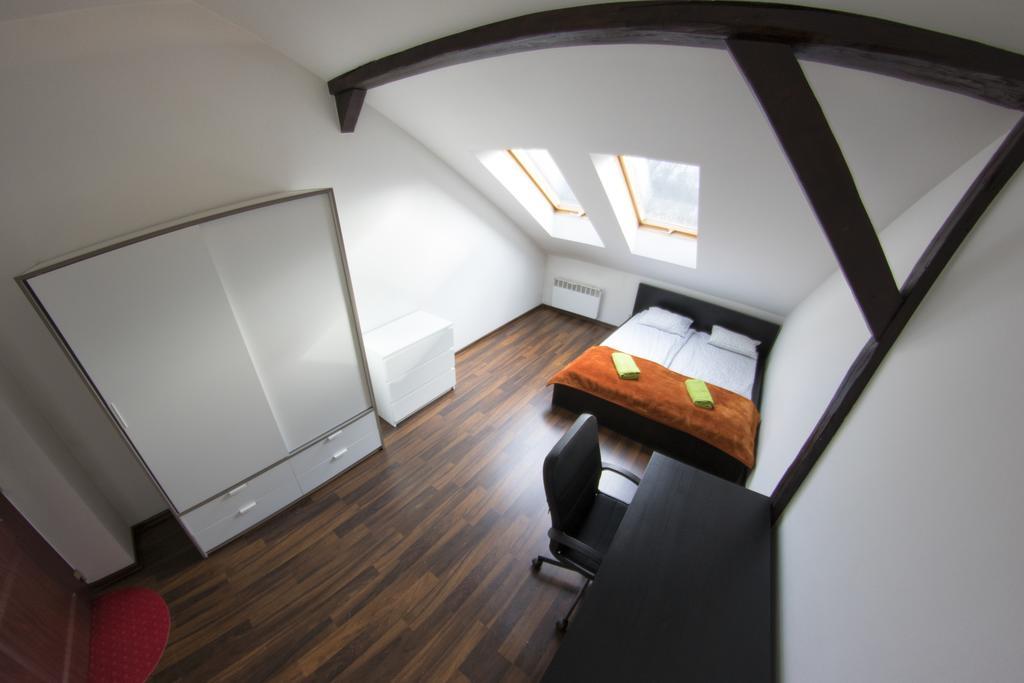 Hotel Pokoje Bagatela Stare Miasto Krakau Exterior foto