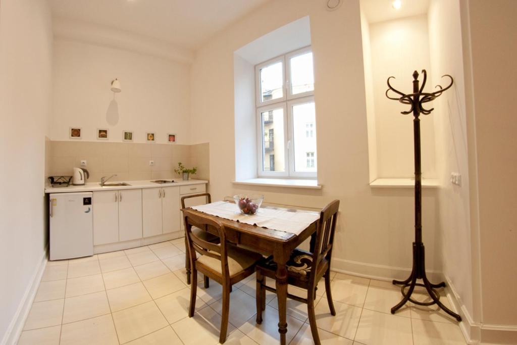 Hotel Pokoje Bagatela Stare Miasto Krakau Zimmer foto