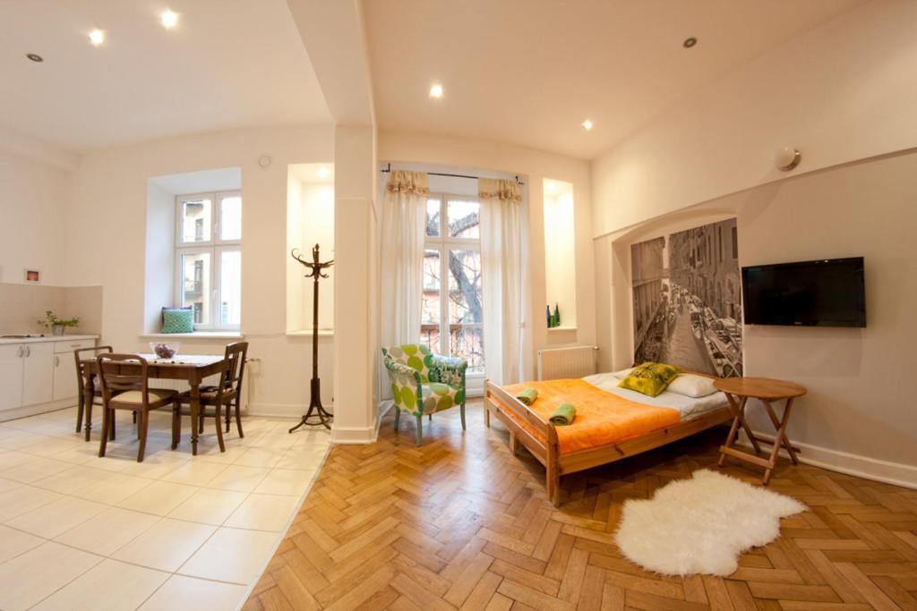 Hotel Pokoje Bagatela Stare Miasto Krakau Zimmer foto
